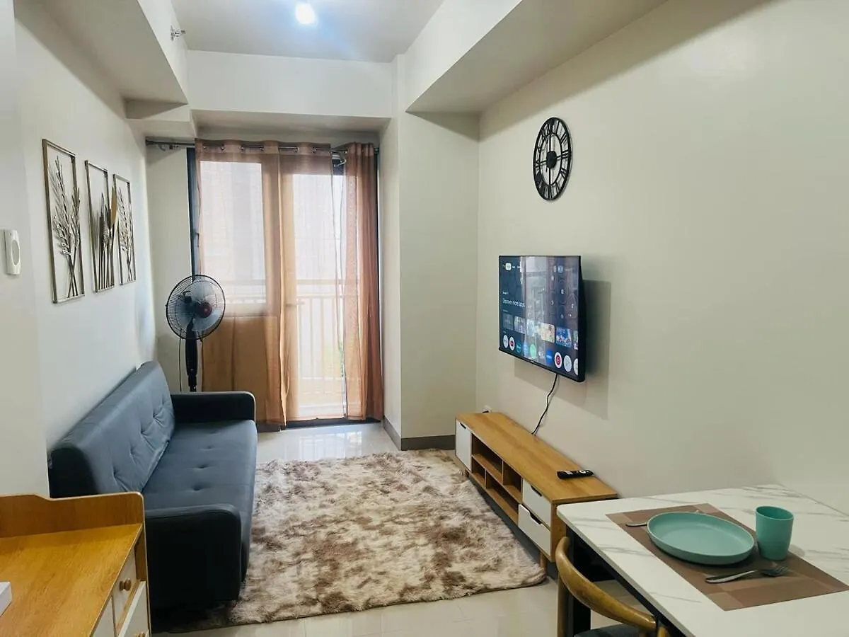 Fionah Suite At S Residences location